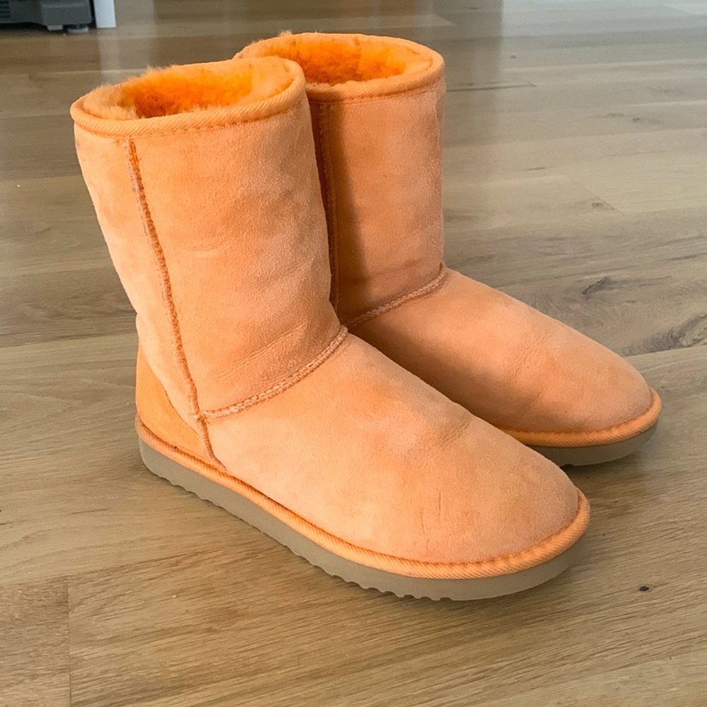 Ugg Boots - Orange 🍊 • Never Worn!